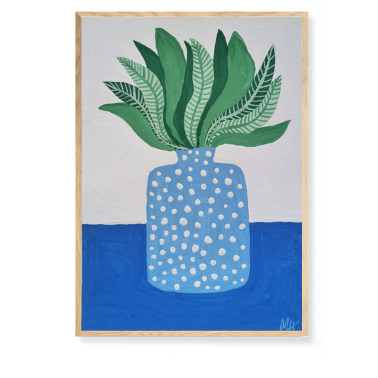 Plante på blåt bord - Originalt gouache-maleri på akvarelpapir inklusiv egetræsramme (A5: 14.8 x 21 cm)